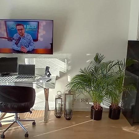 Przy Dworcu Διαμέρισμα Όλστυν